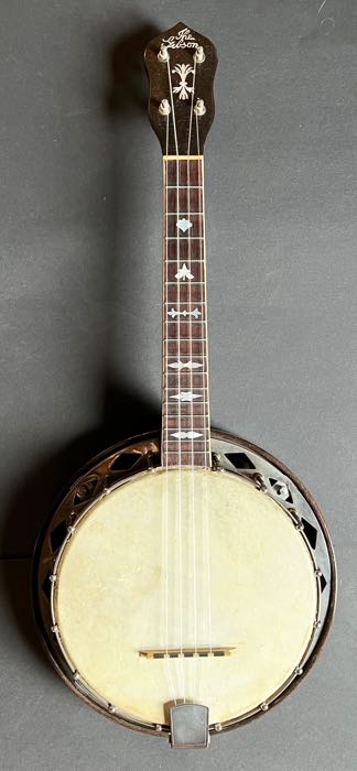 1 1927 Gibson UB-4 #8597-23 1927 Gibson UB-4 Ukulele-Banjo