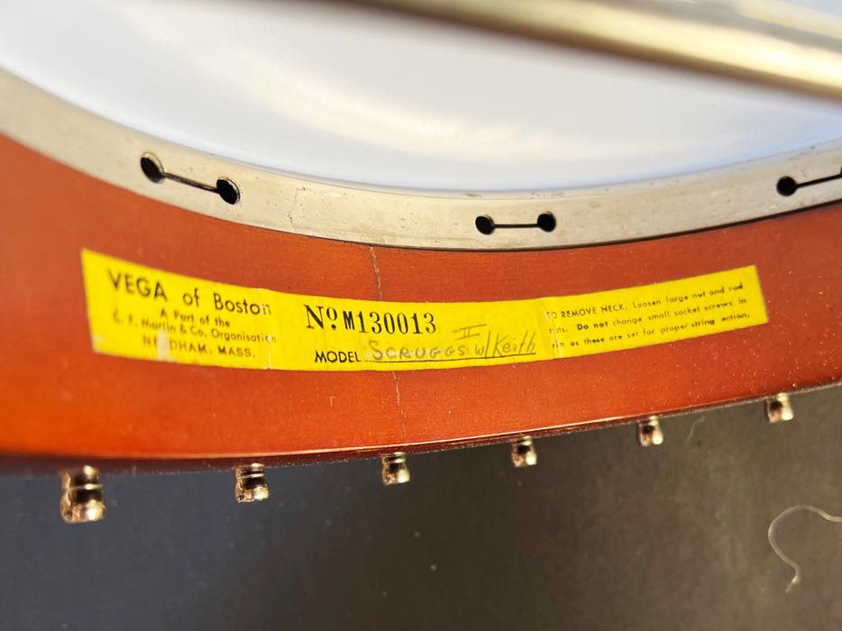 1905 Gibson Style R Harp Guitar