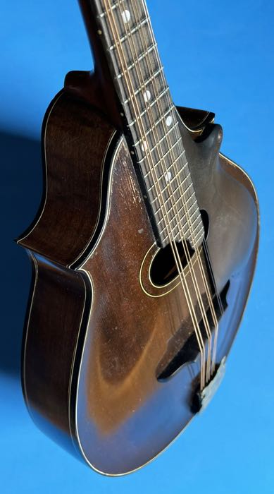1925 Washburn Style 5300 Mandola
